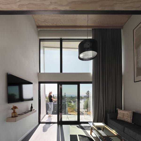 CASCADA guest room with natural light